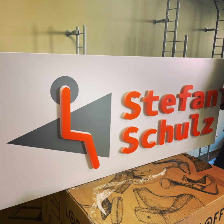 LED-Tafel: Bürobedarf Schulz